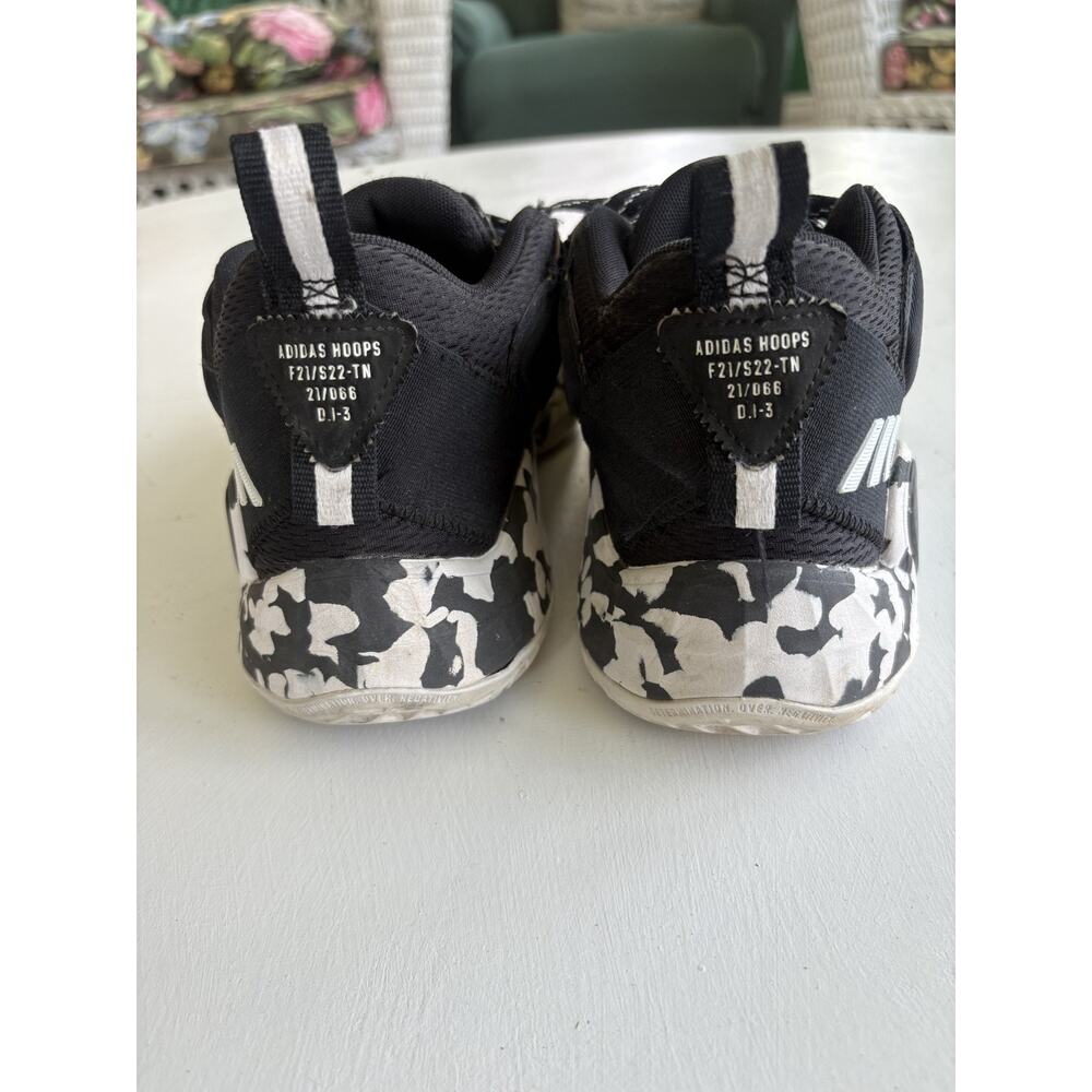 Adidas hoops F21/S22-TN 21/066 D.1-3 Size 6.5 - Picture 7 of 10